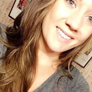 Meet your Posher, Lyndee